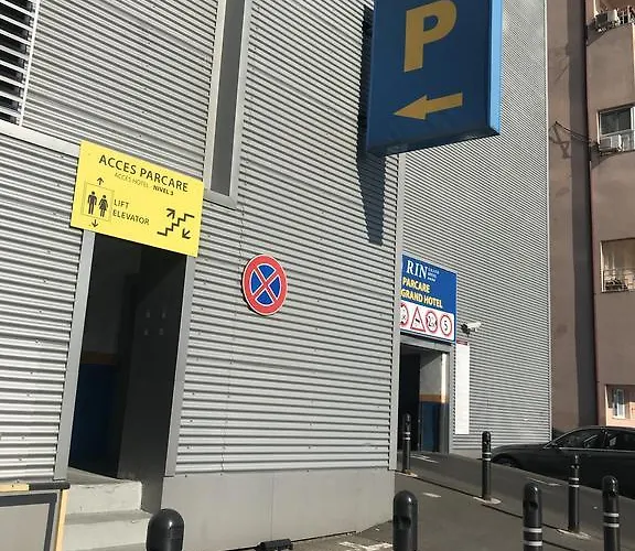 Urban 3*