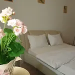 Urban 布加勒斯特