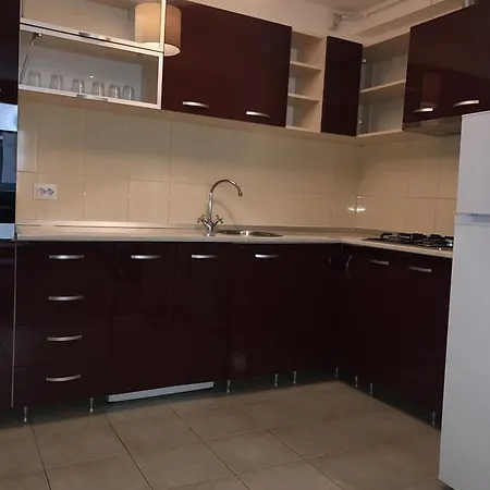 Urban Aparthotel 3*