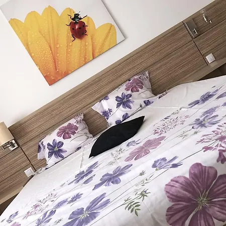 Urban Aparthotel
