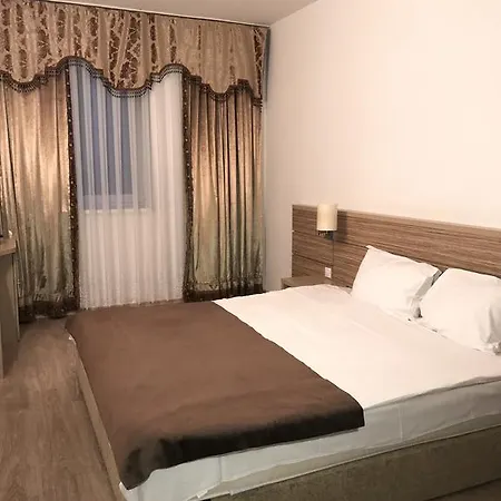 Urban Aparthotel