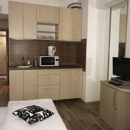 Urban 3*