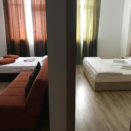 Urban 3*