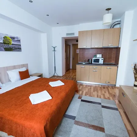 Aparthotel Urban