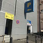 Urban 3*
