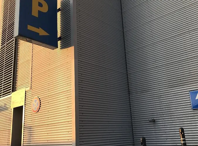 Ξενοδοχείο με διαμερίσματα Urban