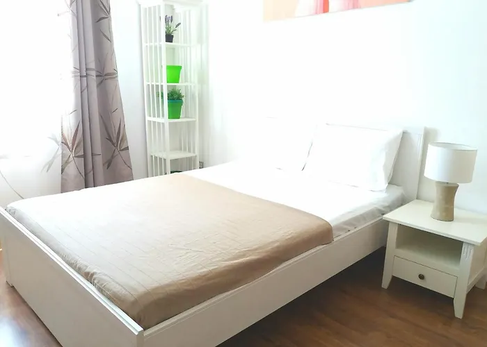 Urban Aparthotel