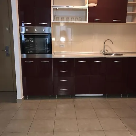 מלון דירות Urban 3*