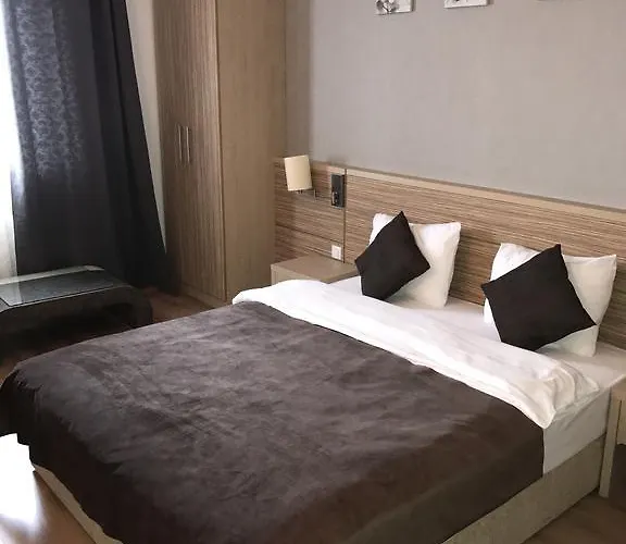 Urban 3* بوخارست