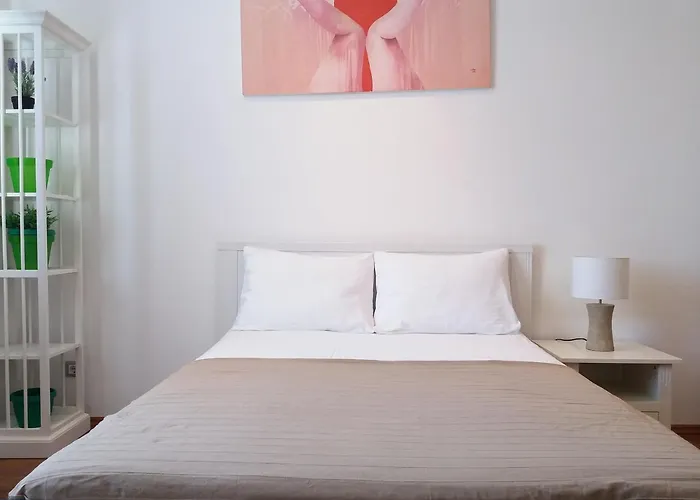 Urban Aparthotel